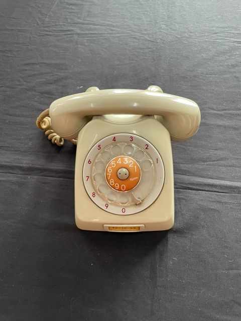 Telefone