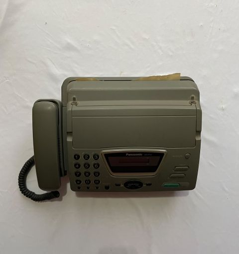 Aparelho fax e telefone
