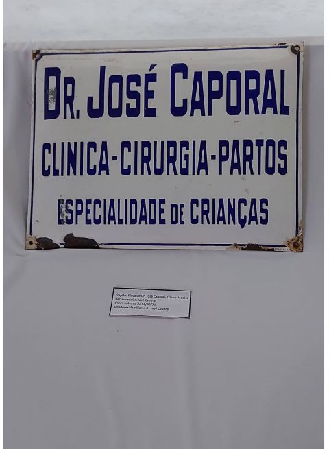 Placa de consultório médico 