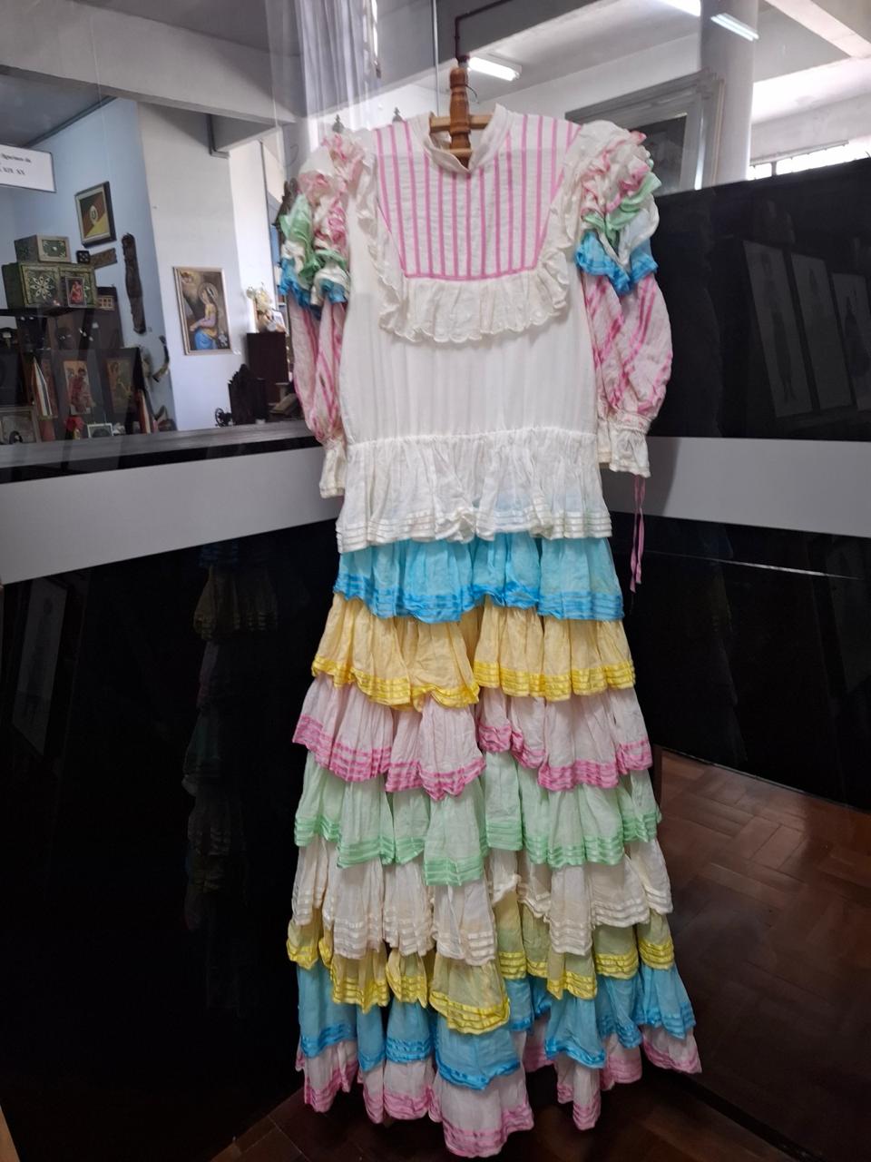 Vestido  de prenda