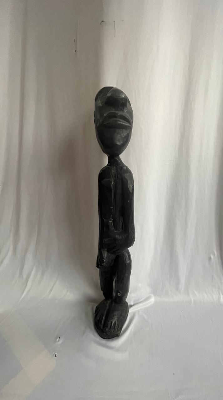 Escultura em madeira