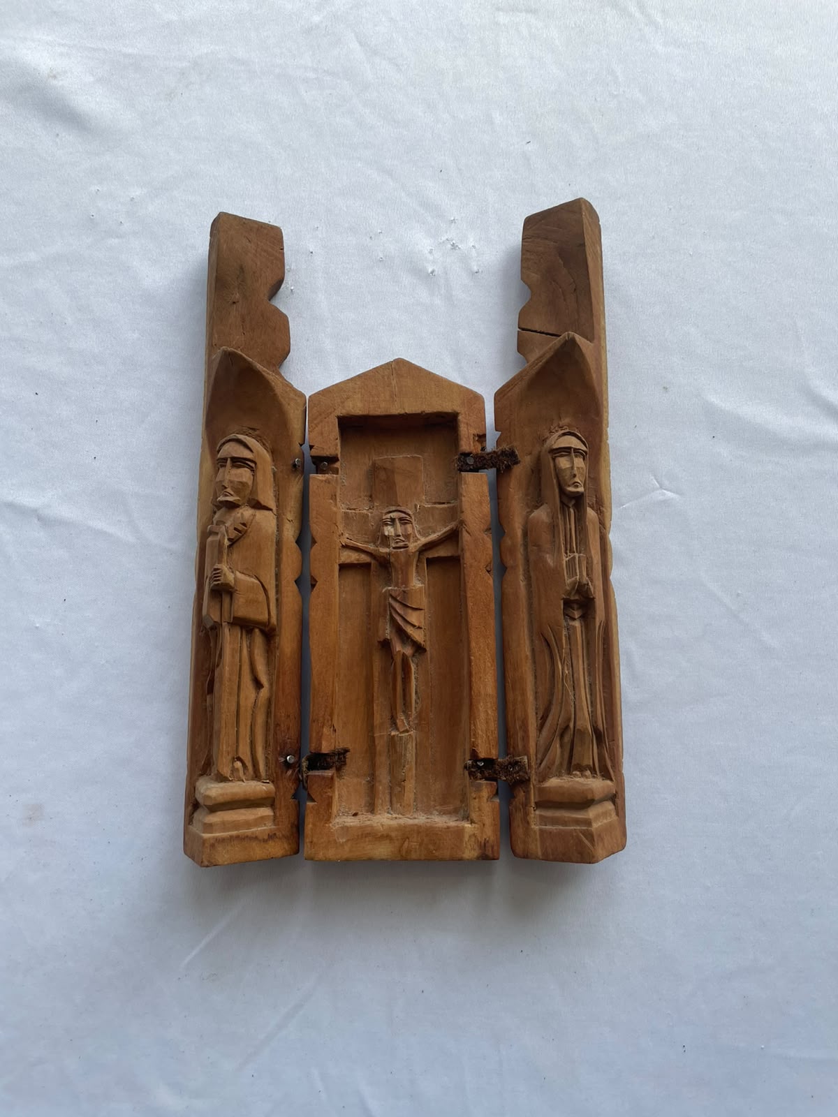 Imagem esculpida em madeira